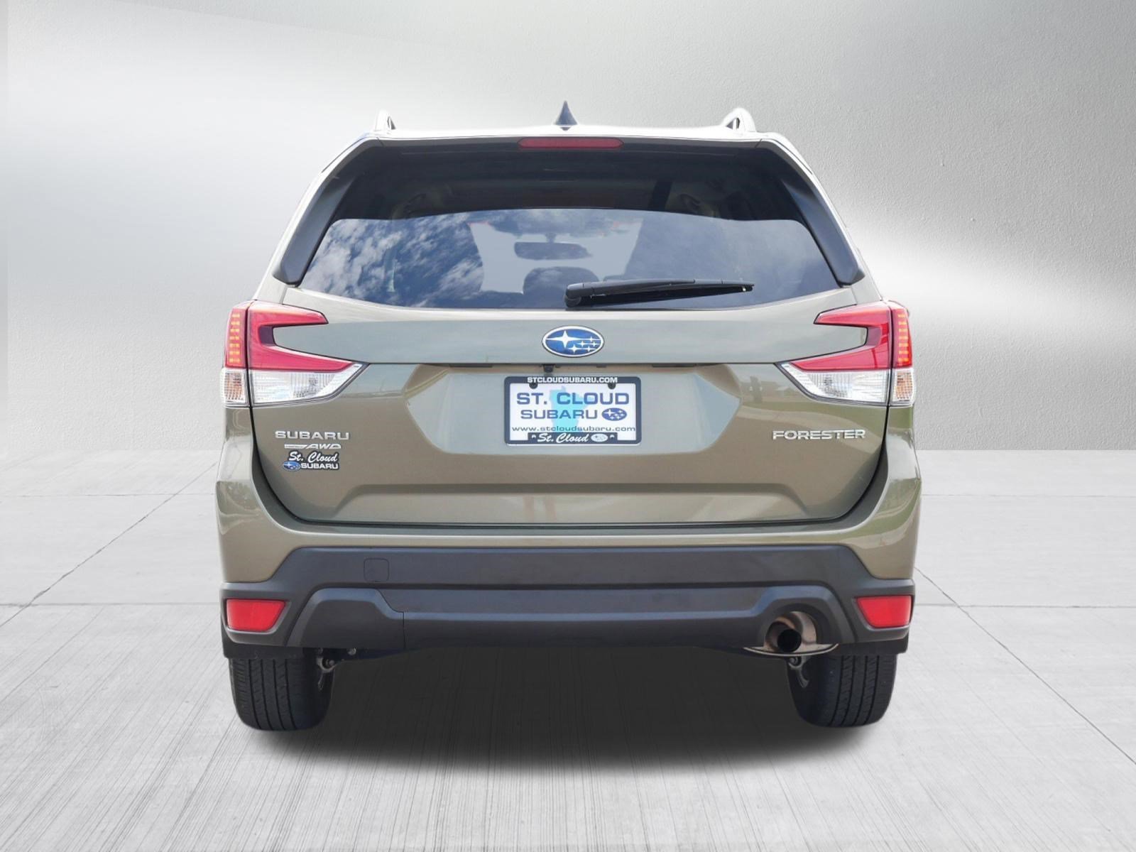 Certified Used 2024 Autumn Green Metallic Subaru Premium image 6
