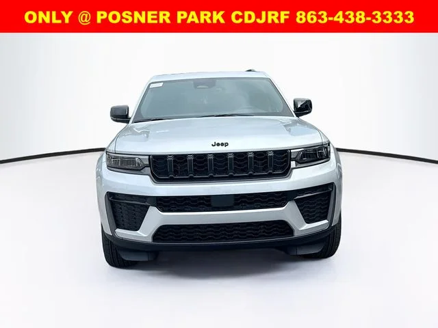New 2026 Silver Zynith Exterior Paint Jeep Laredo image 2