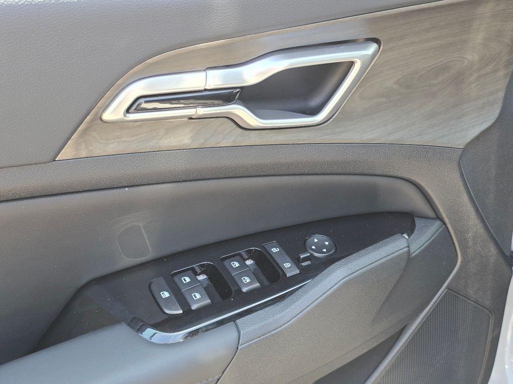 Used 2025 Gray Kia X-Line image 34