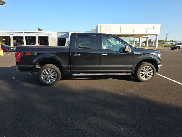 Used 2016  Ford  image 6