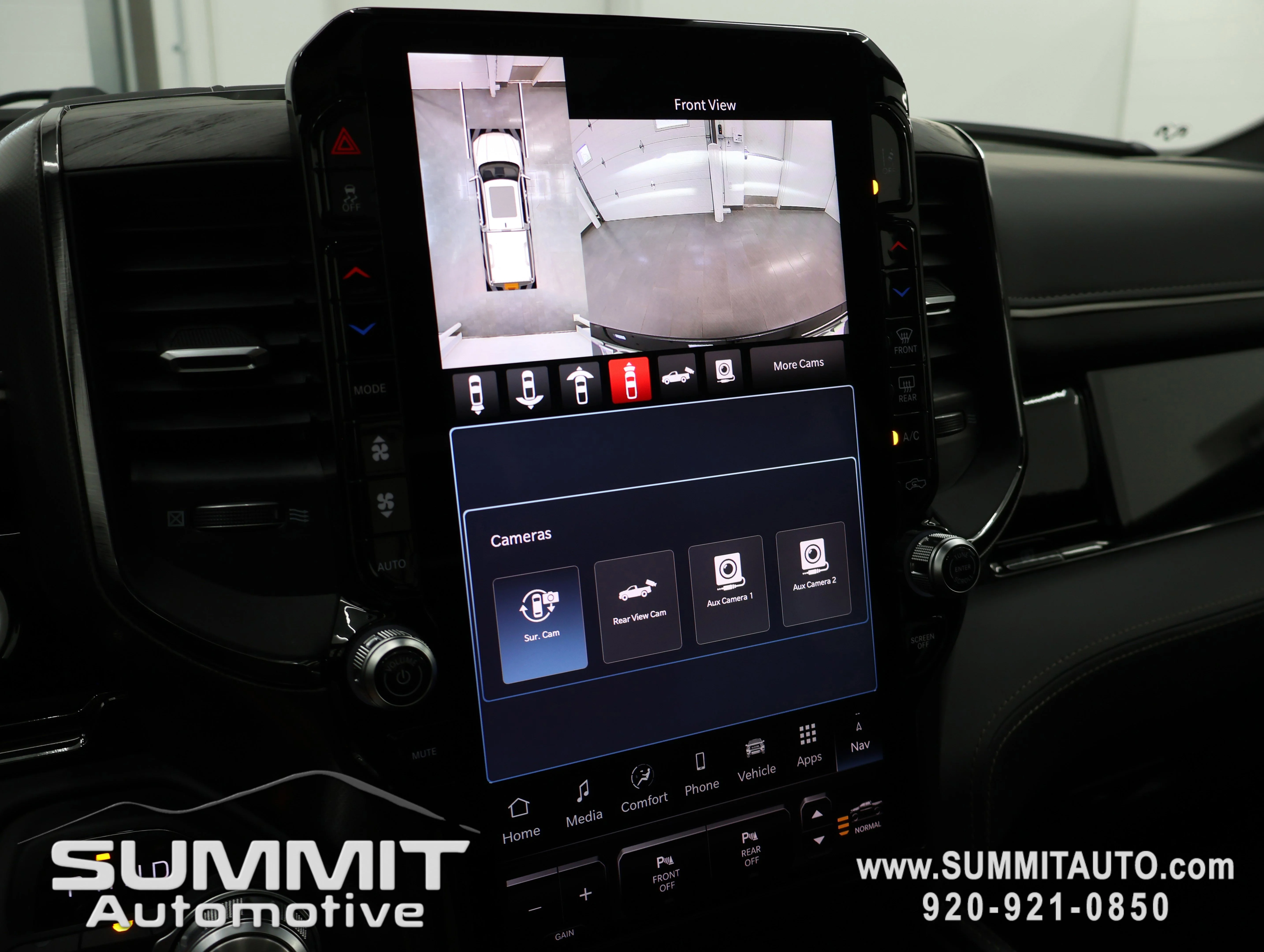 New 2026 Diamond Black Crystal Pearl-Coat Exterior Paint RAM Limited image 23