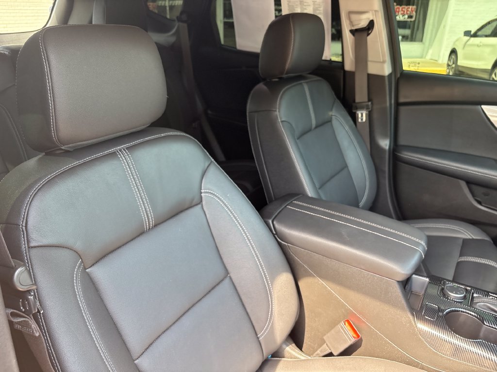 Used 2023 Black Chevrolet LT image 36