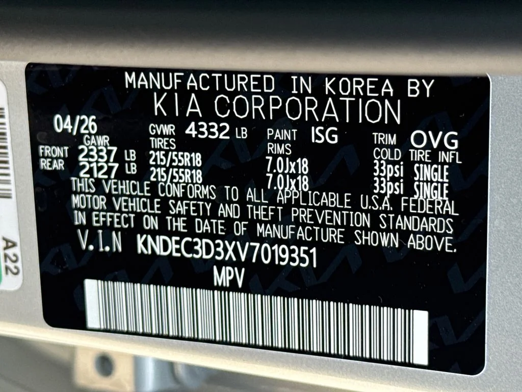 New 2027 Ivory Silver Kia EX image 32
