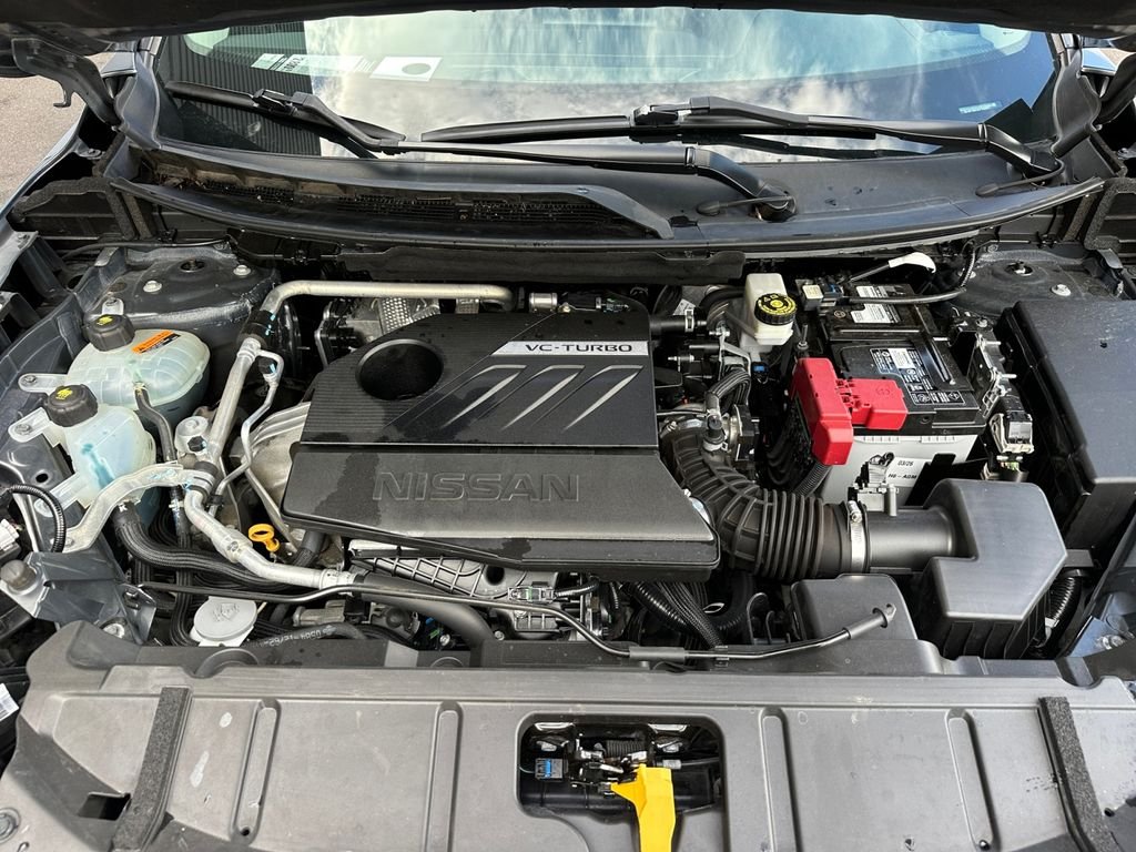 Used 2024 Gray Nissan SV image 21