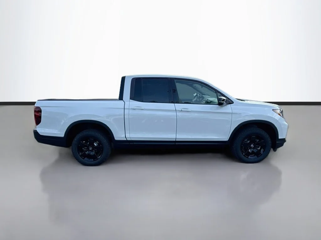 New 2026 Platinum White Pearl Honda Black Edition image 9