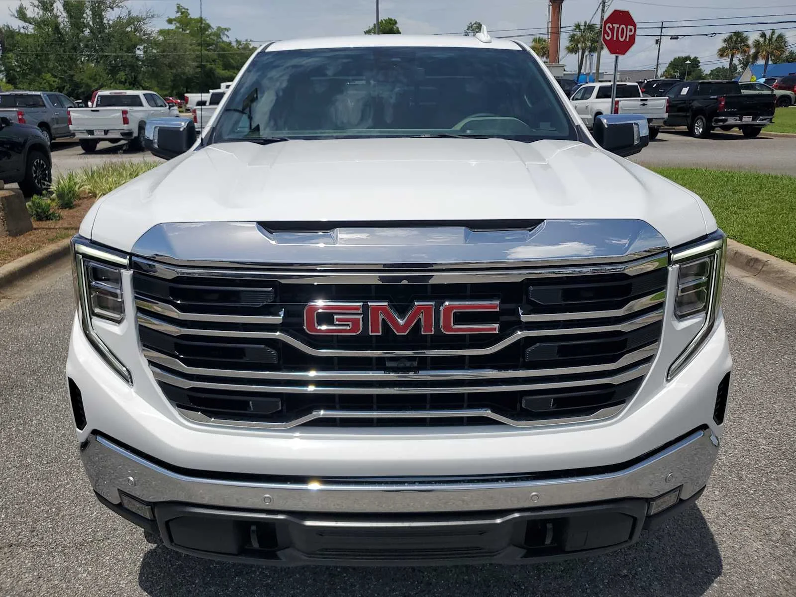 New 2026 Summit White GMC SLT image 10