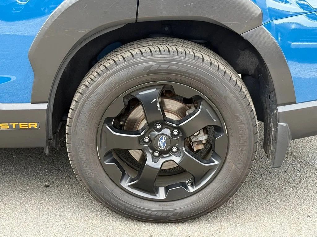Used 2023 Geyser Blue Subaru Wilderness image 13