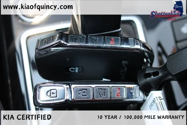 Used 2023 Green Kia X-Line image 36