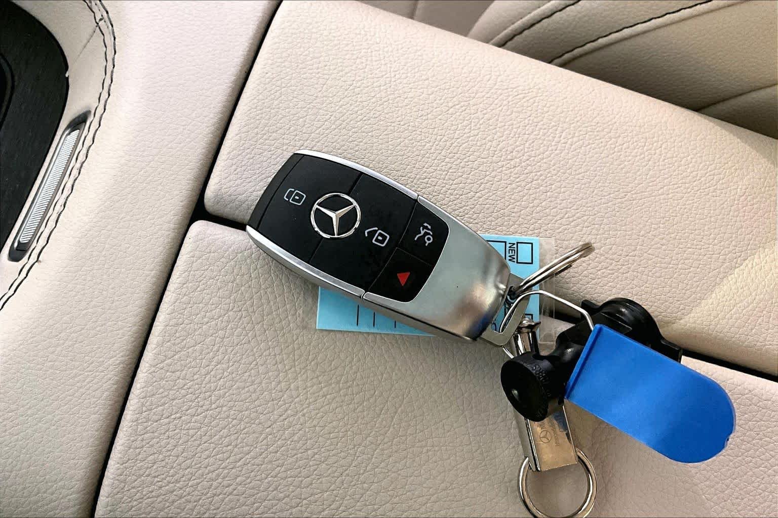 Used 2020 Mojave Silver Metallic Mercedes-Benz GLE 350 image 15