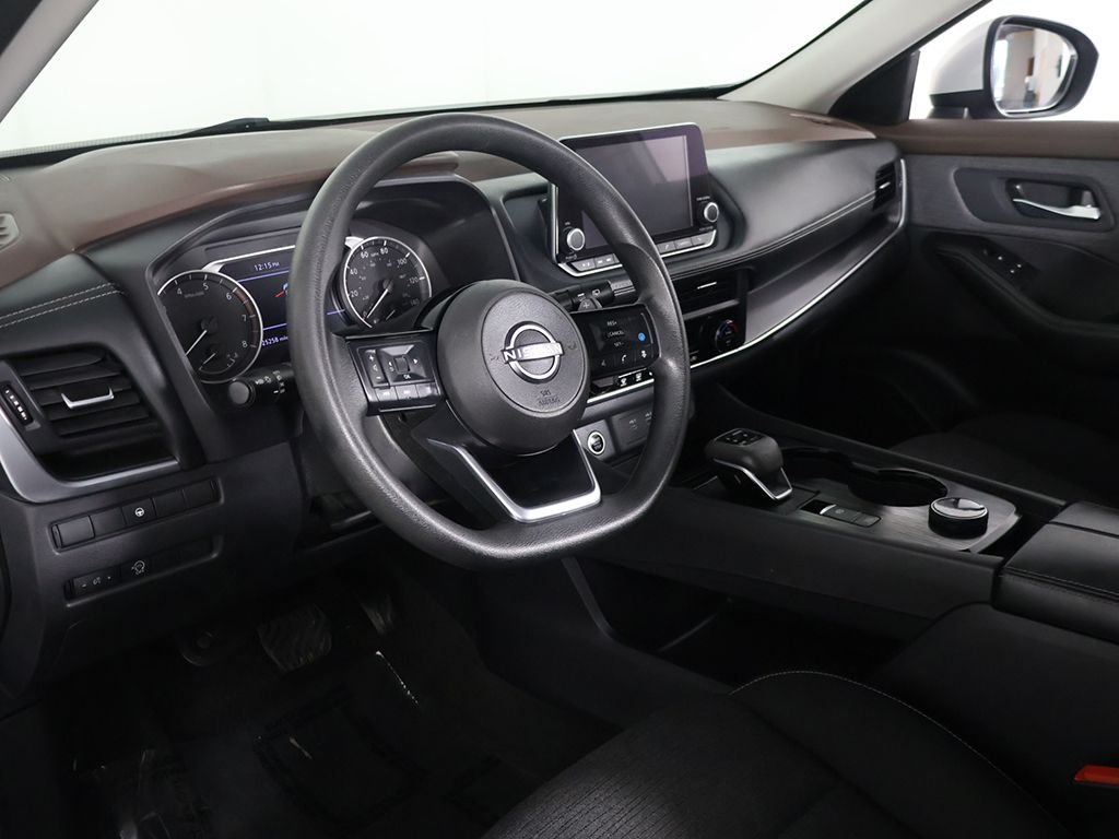 Used 2023 Silver Nissan SV image 23