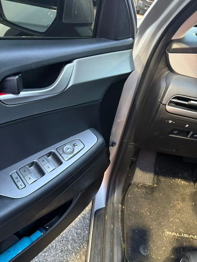 Used 2025 Typhoon Silver Hyundai SEL image 8