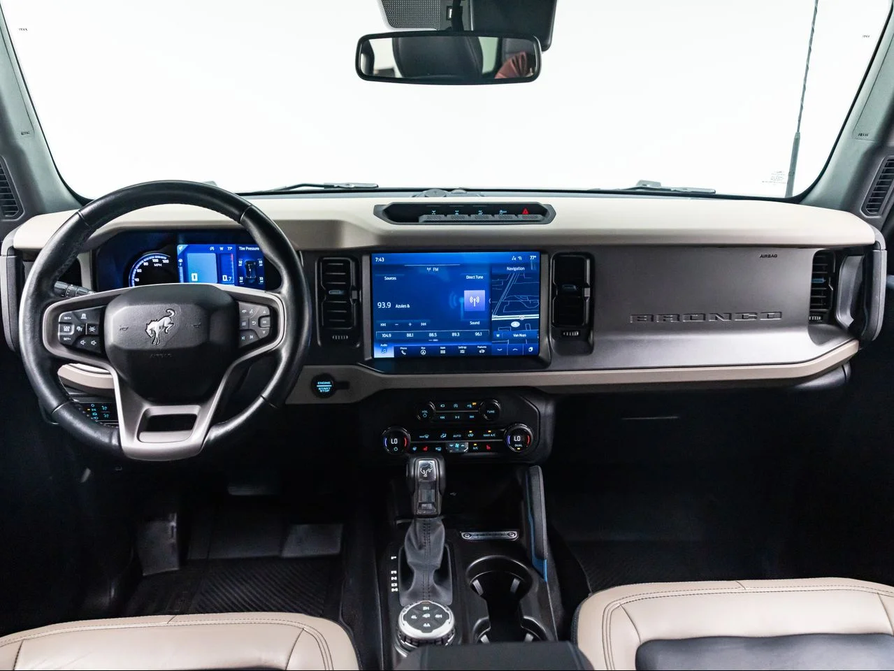Used 2024 Cactus Gray Ford Wildtrak image 20