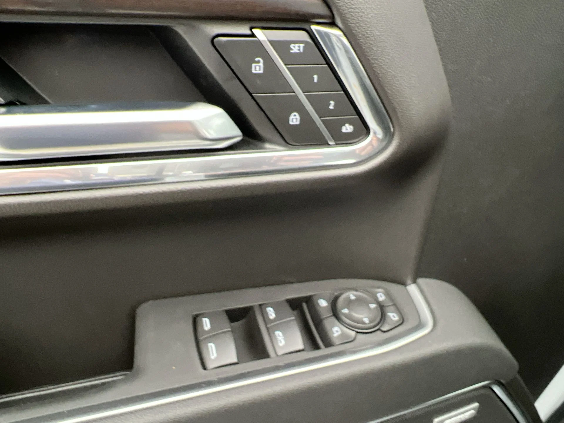 2026 GMC Sierra 1500 SLT - Photo 65