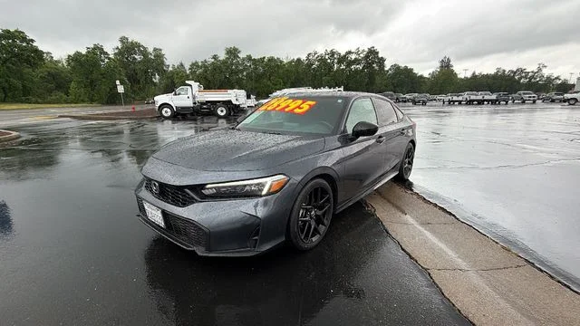 2025 Honda Civic Sport CVT's photo