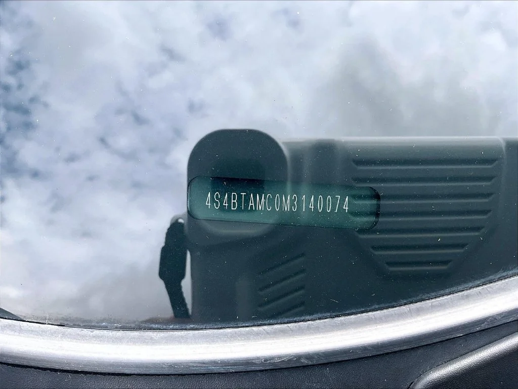 Used 2021 Gray Subaru Limited image 33