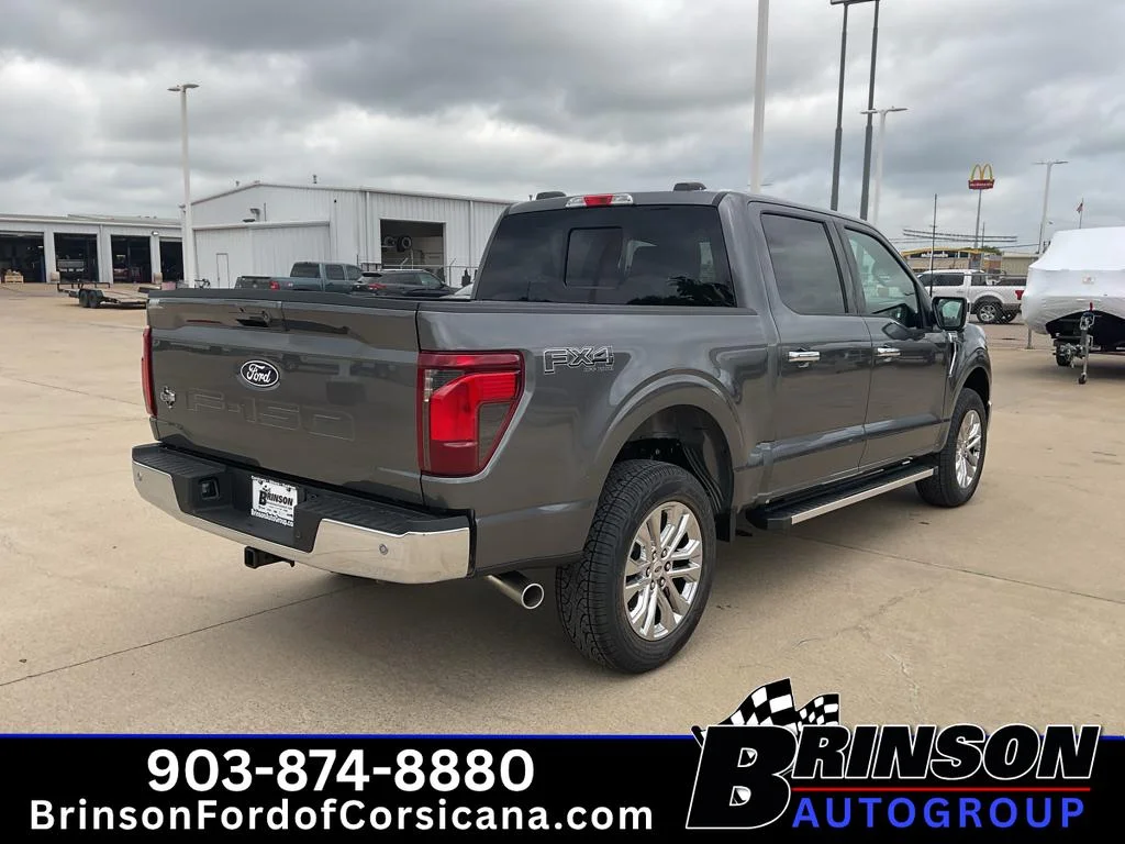 New 2026 Carbonized Gray Metallic Ford XLT image 5