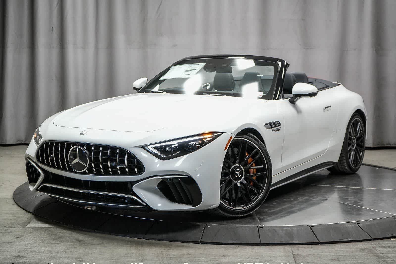 New 2025 MANUFAKTUR Moonlight White Metallic Mercedes-Benz AMG® SL 63 S E Performance Roadster image 53