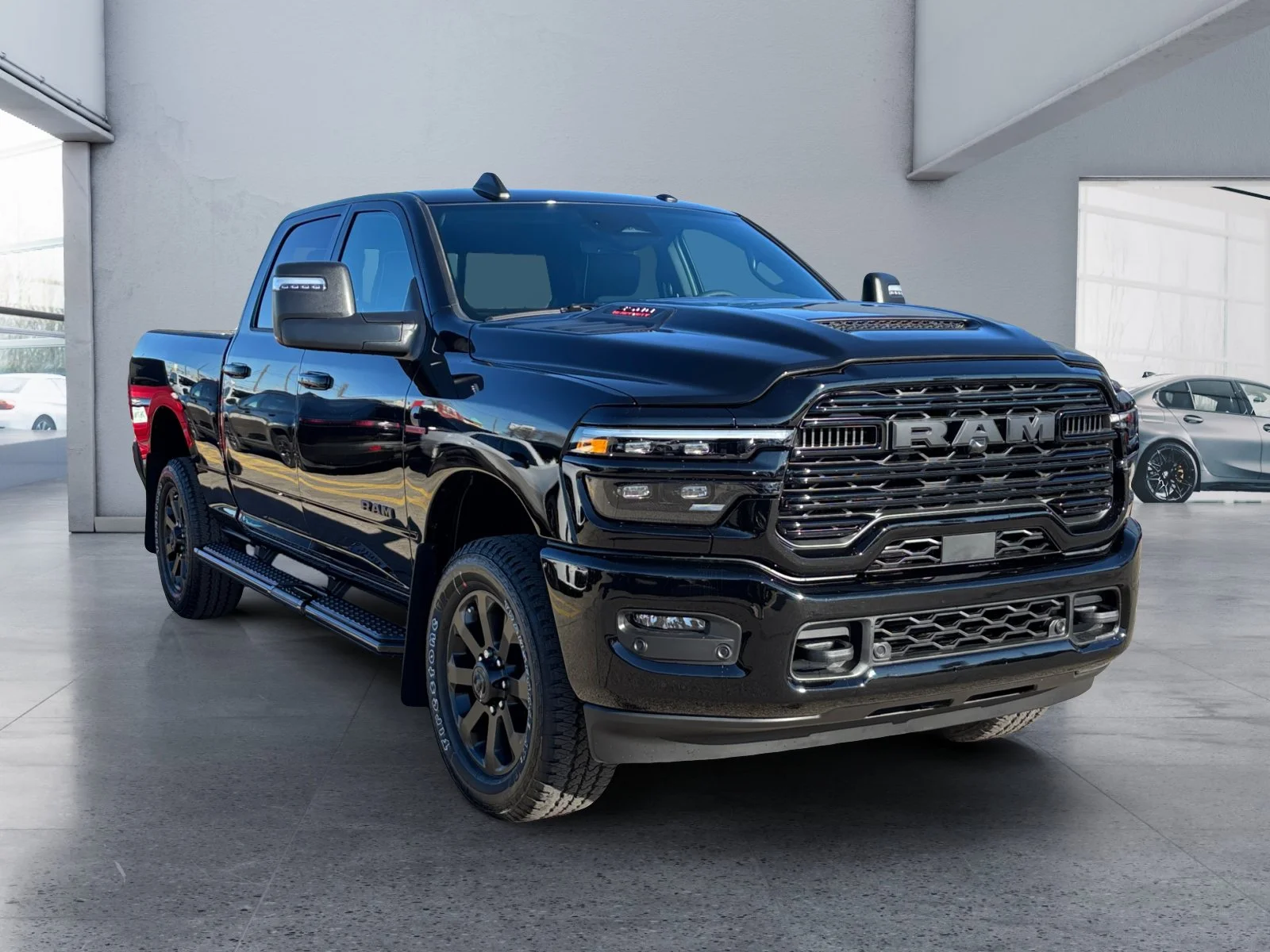 New 2027 Diamond Black Crystal Pearl Ram Laramie image 7