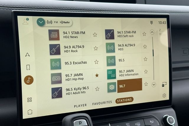 New 2026 Borasco Grey Land Rover X-Dynamic SE image 16