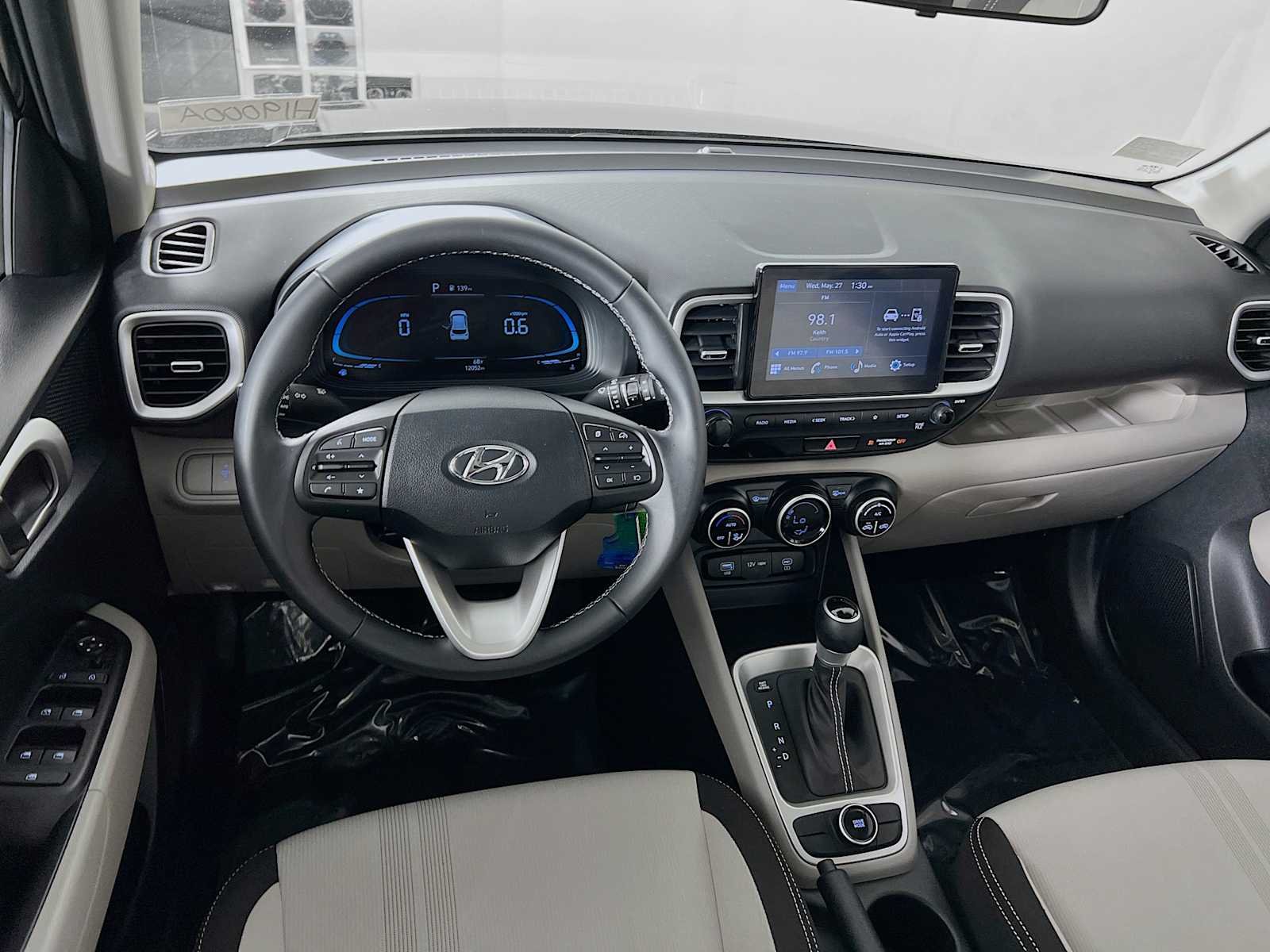 Used 2023 Onyx Black Hyundai SEL image 22