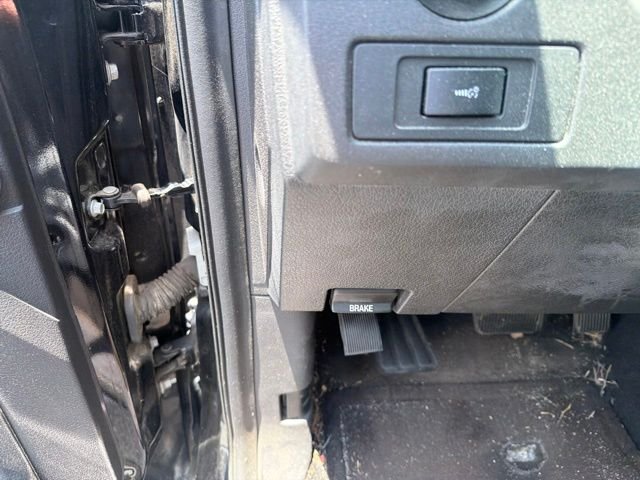 Used 2014 Black Ford XLT image 15