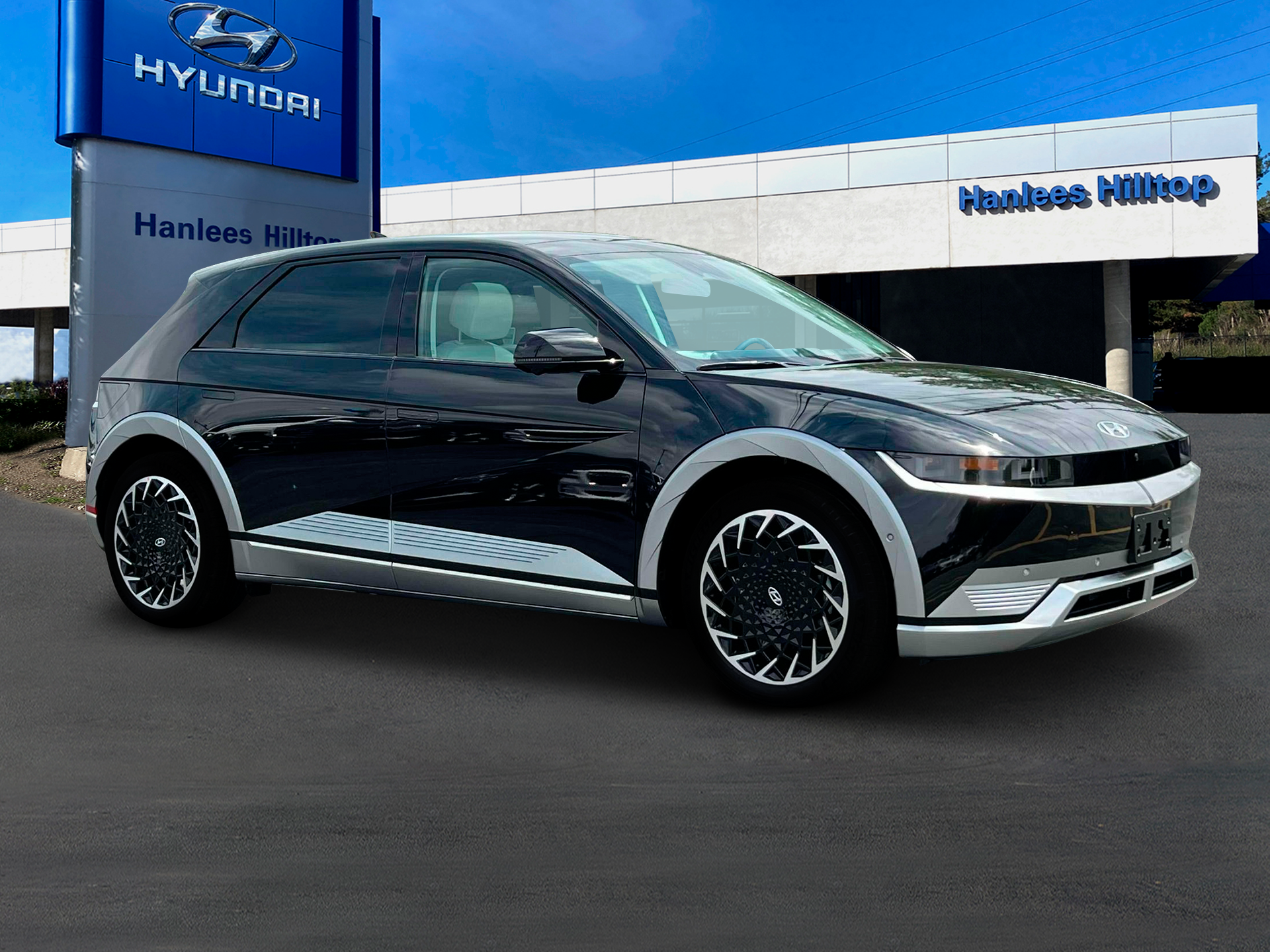 2024 Hyundai IONIQ 5 Limited - Photo 10