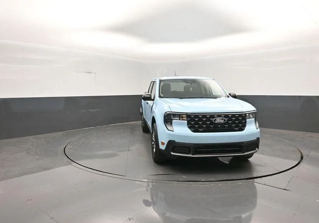 New 2026 Light Blue Ford XLT image 2