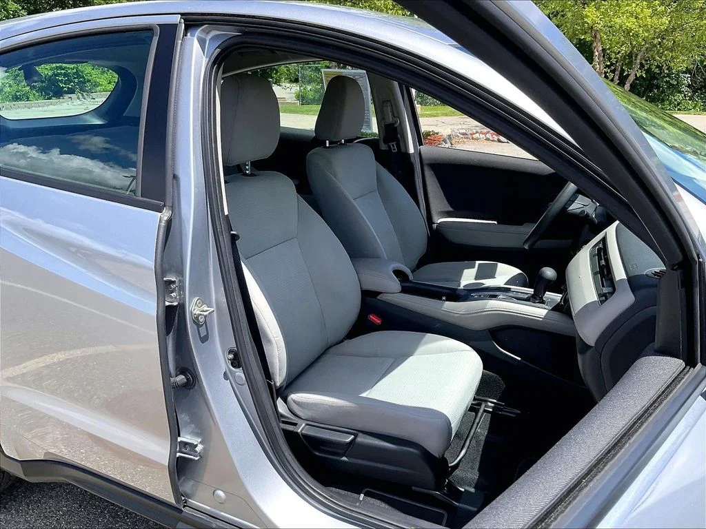 Certified Used 2019 Silver Honda LX image 11