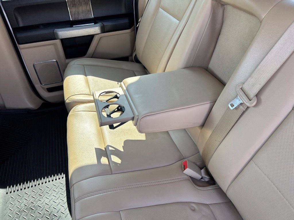 Used 2019 Oxford White Ford Lariat image 38