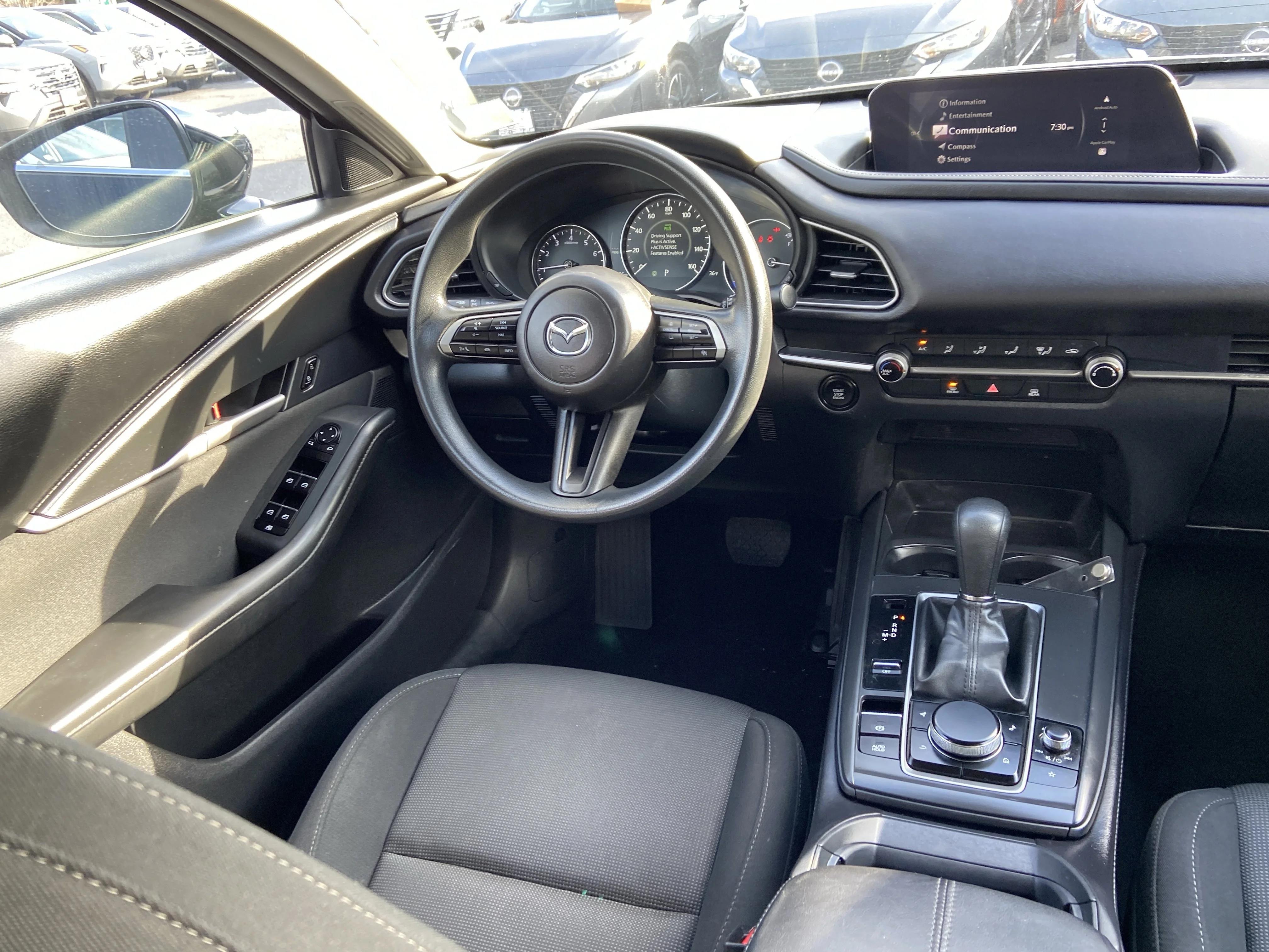 2025 Mazda CX-30 S - Photo 12