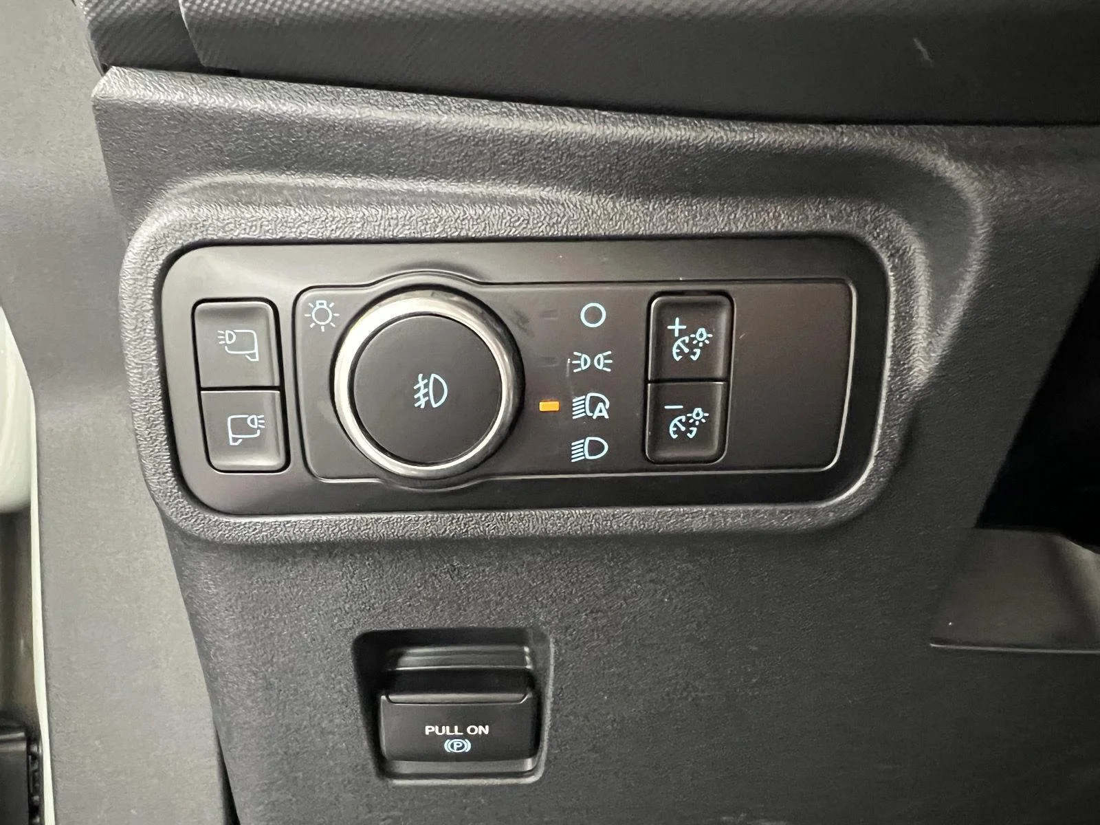 Used 2024 Cactus Gray Ford Raptor image 16