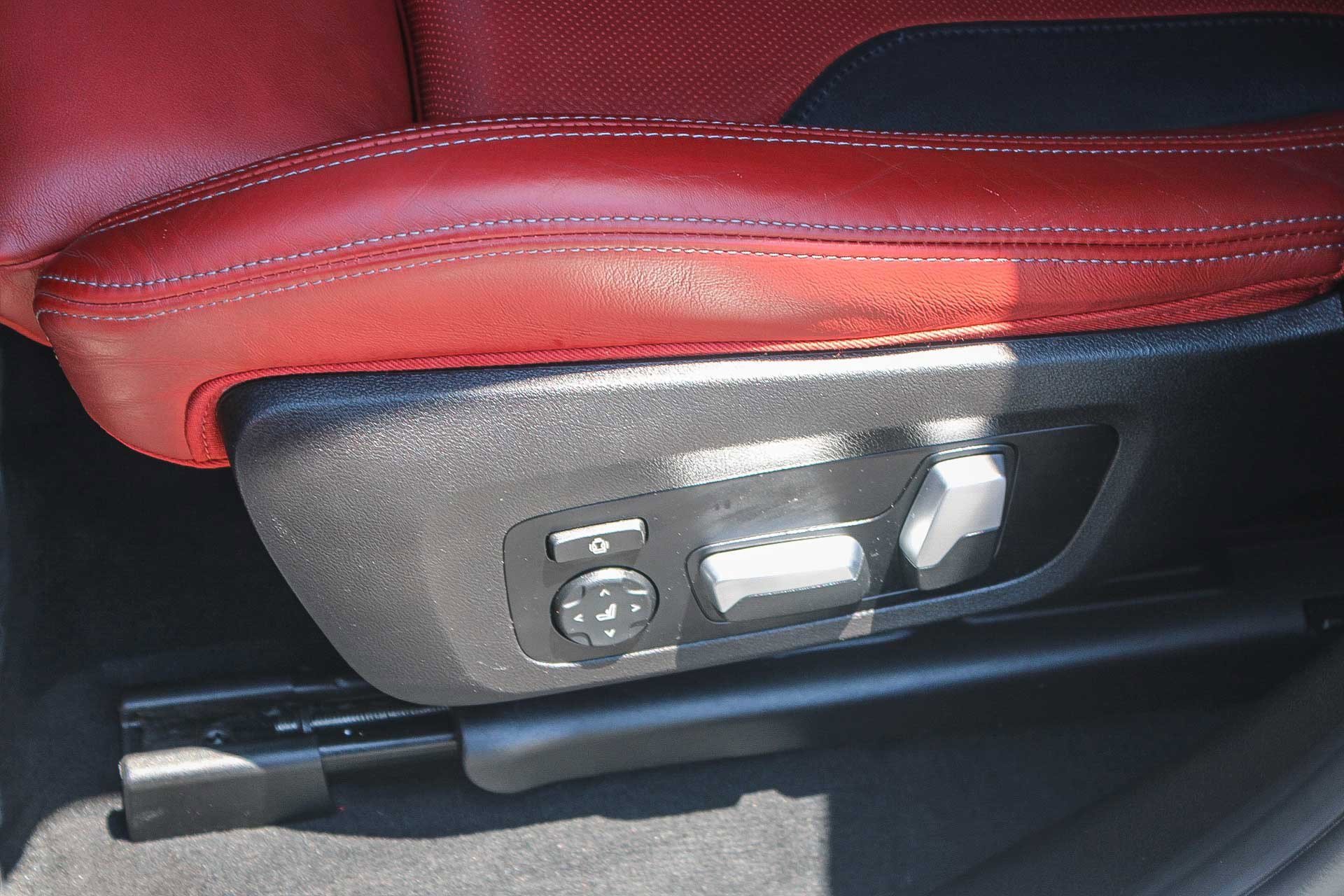 Used 2023 Brooklyn Grey Metallic BMW COMPETITION PACKAGE image 21