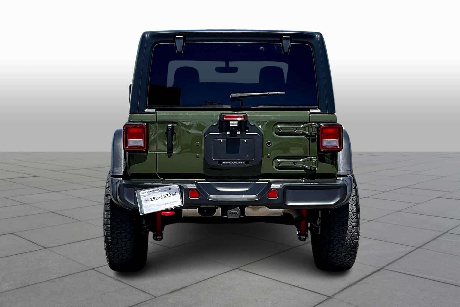 Used 2022 Sarge Green Clearcoat Jeep Rubicon image 4