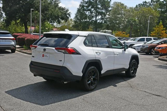 Certified Used 2023 ICE CAP Toyota  image 4