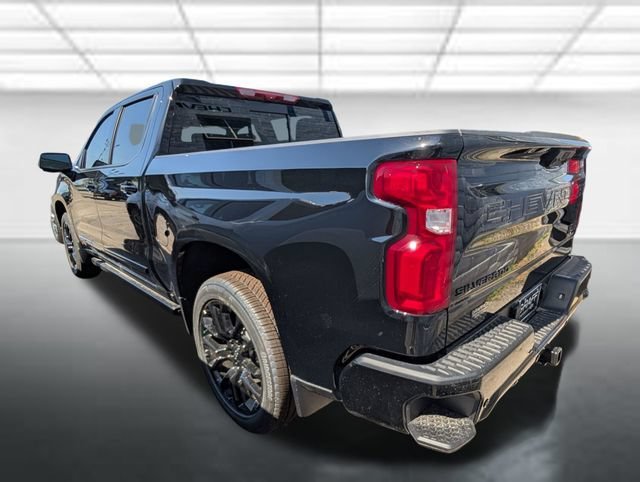 2026 Chevrolet Silverado 1500 High Country - Photo 2