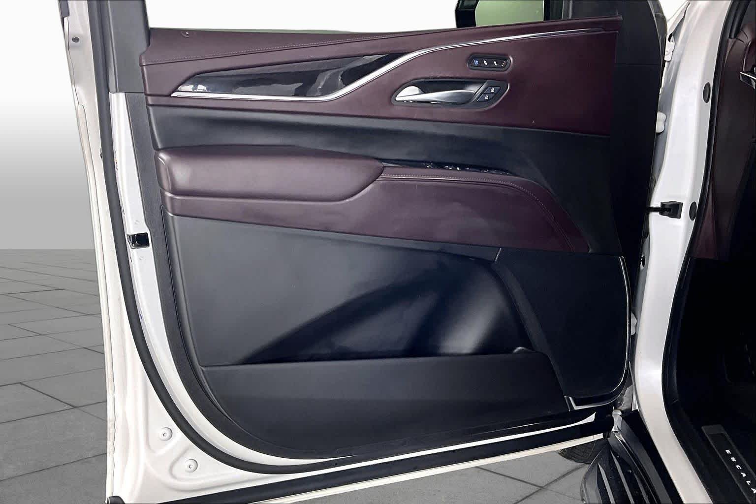 2024 Cadillac Escalade Sport Platinum - Photo 21