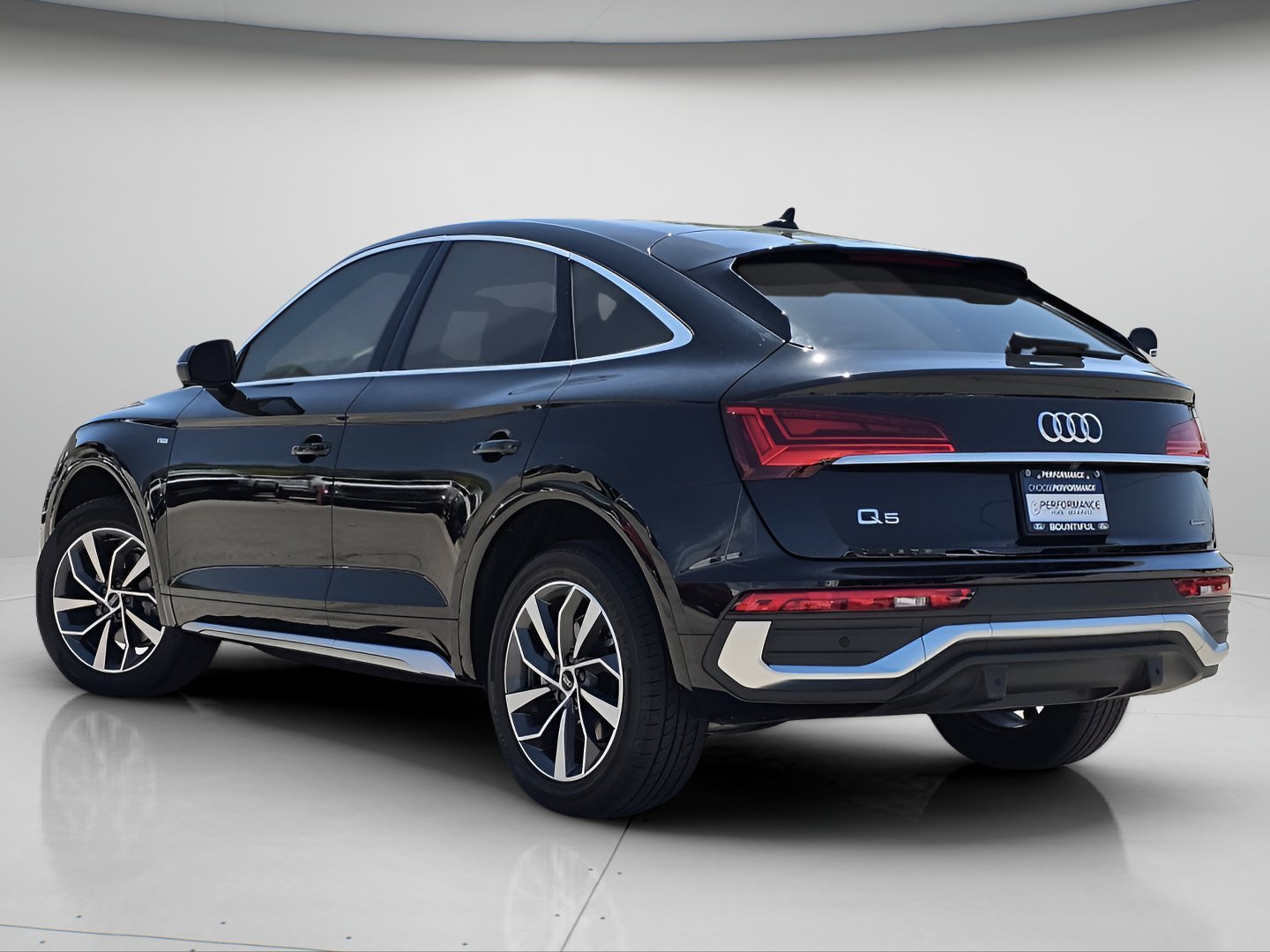 Used 2022 Black Metallic Audi 45 S line Premium image 22