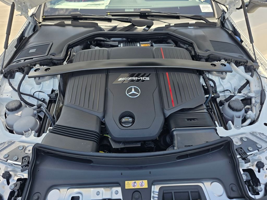 New 2026 MANUFAKTUR Moonlight White Metallic Mercedes-Benz AMG® CLE 53 4MATIC+ Coupe image 25
