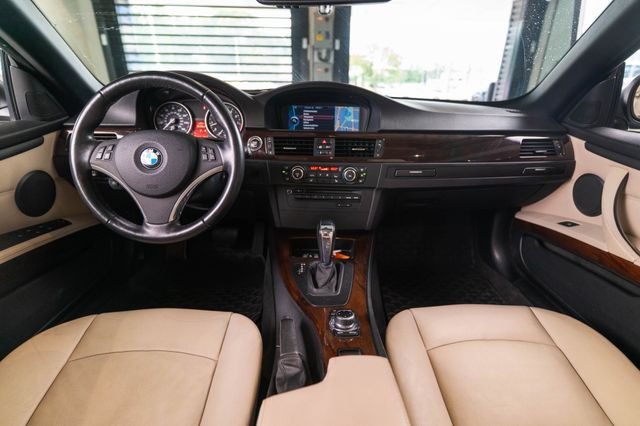 Used 2012 White BMW 335i image 15