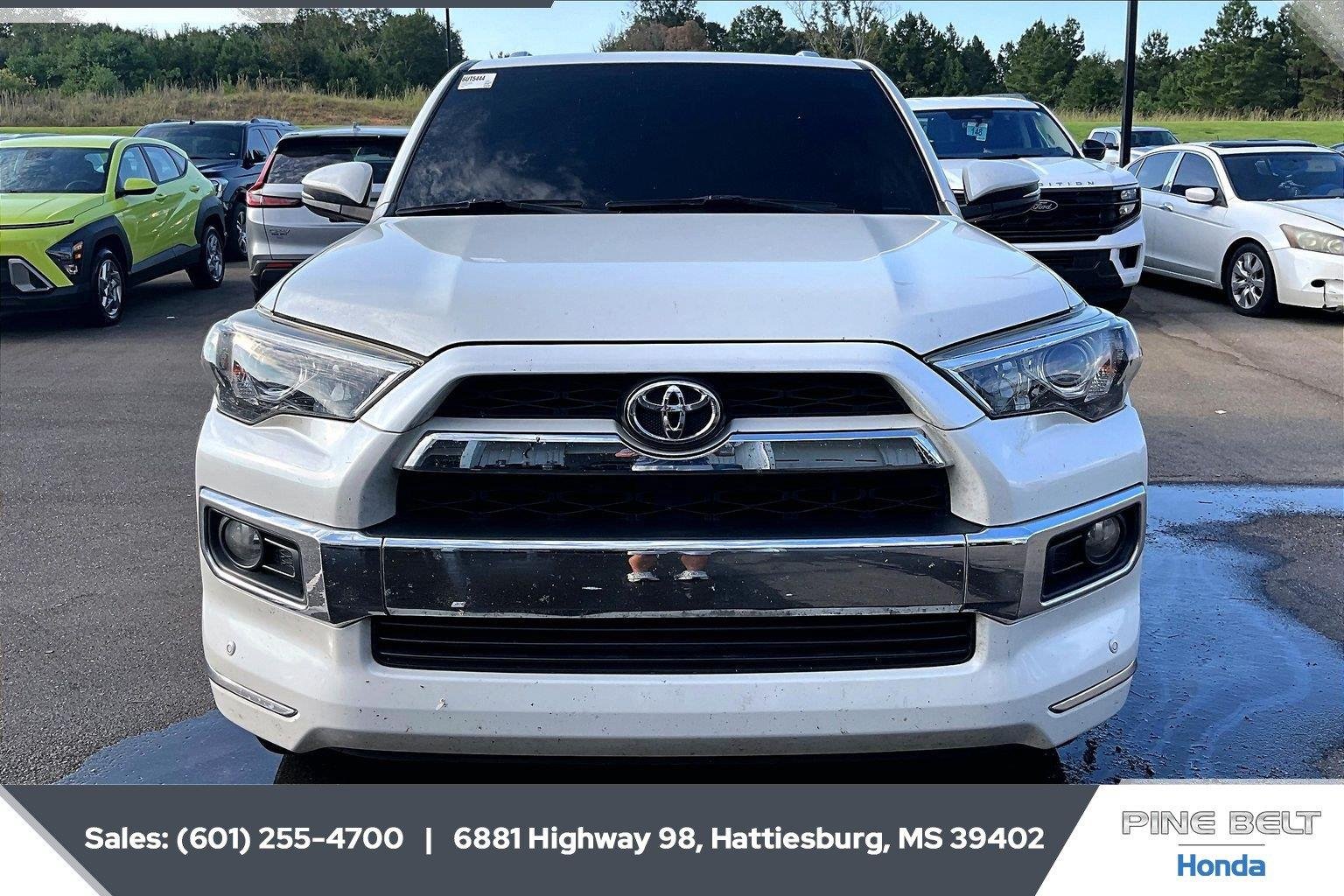 Used 2018 Blizzard Pearl Toyota Limited image 5