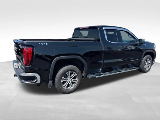Used 2019 ONYX BLACK GMC SLE image 6