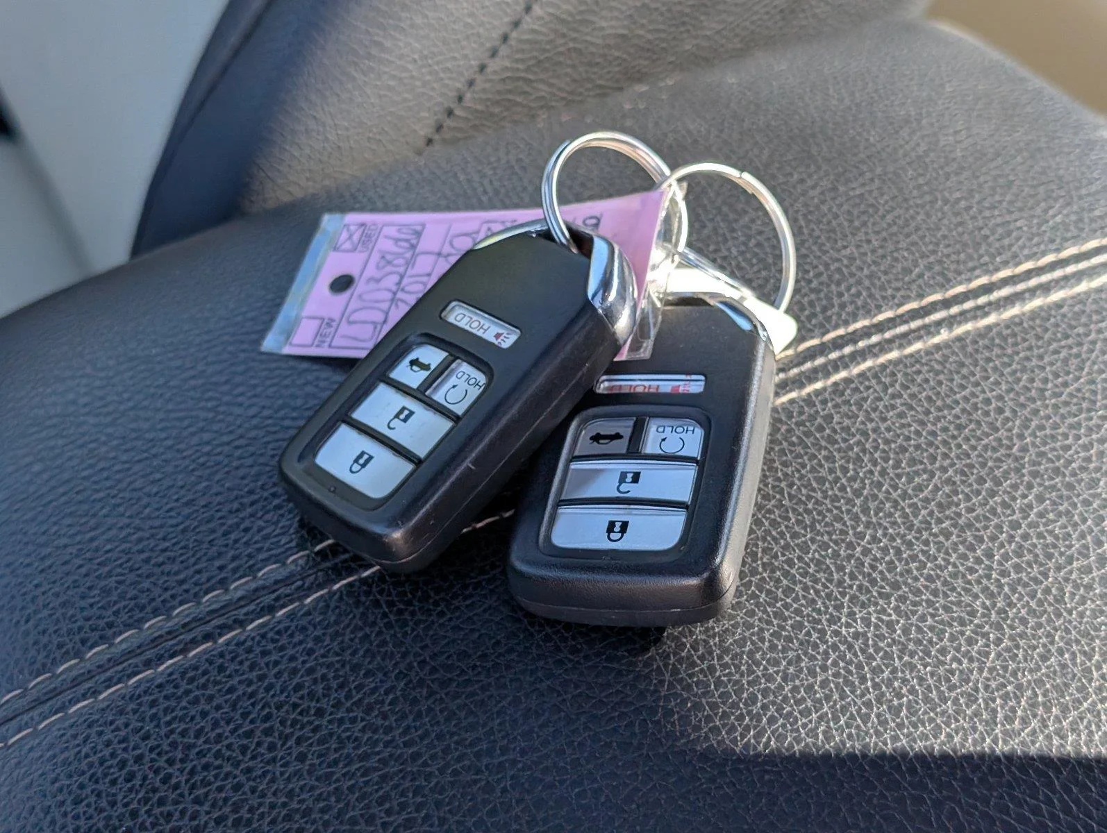 Used 2017  Honda Touring image 15
