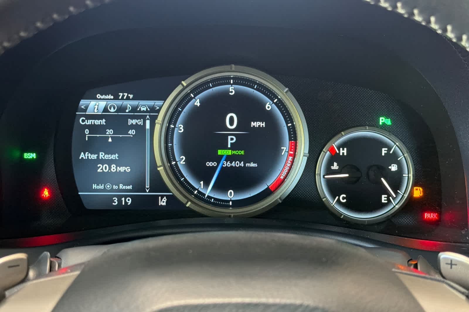 Used 2017 Ultra White Lexus  image 28