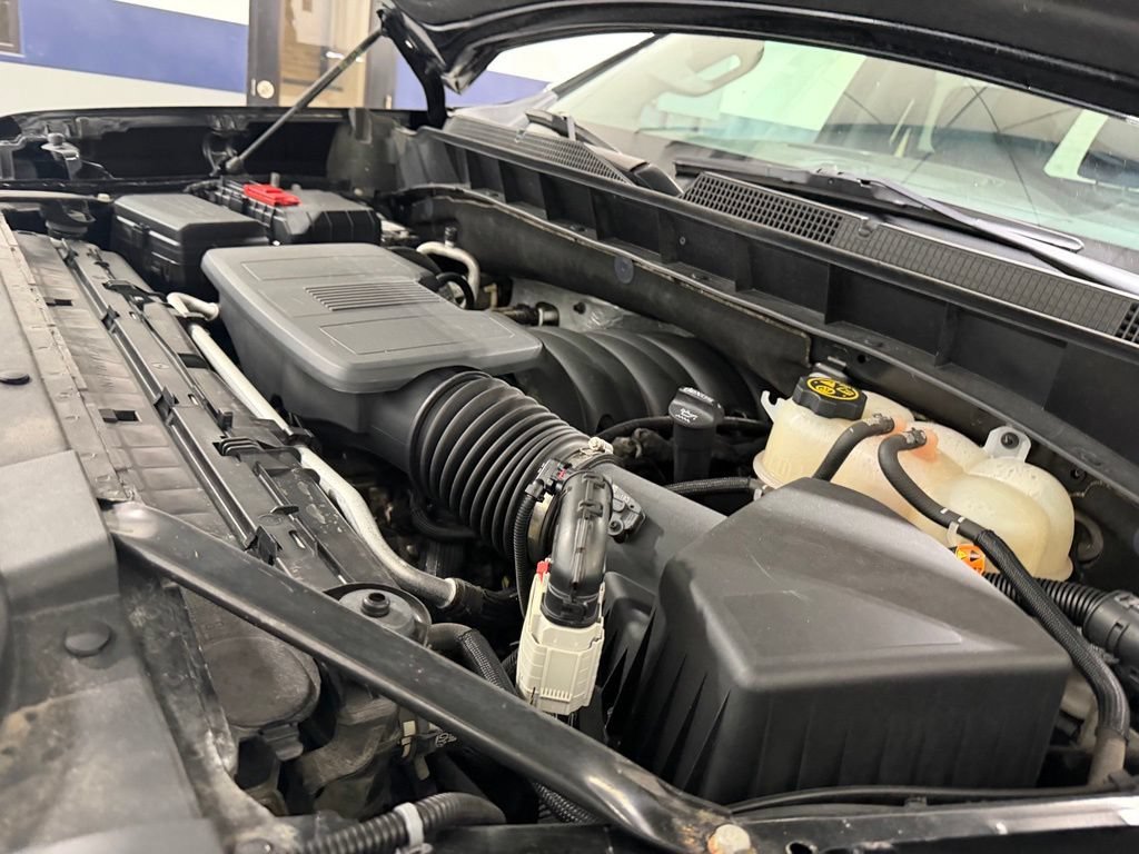 Used 2022 Black Chevrolet RST image 8