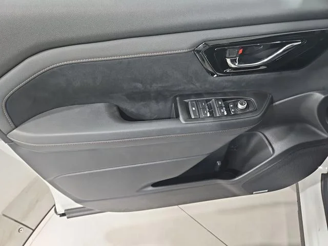 New 2026 CRYSTAL WHITE PEARL Subaru Sport Onyx Edition image 10