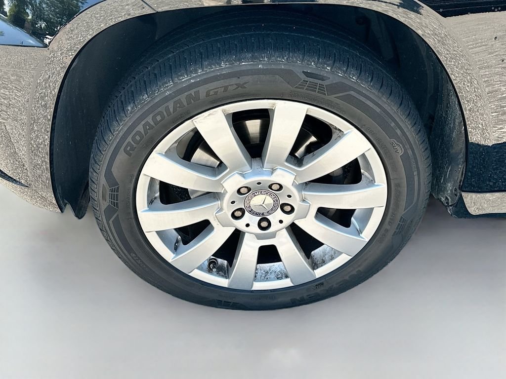 Used 2012  Mercedes-Benz GLK 350 image 28