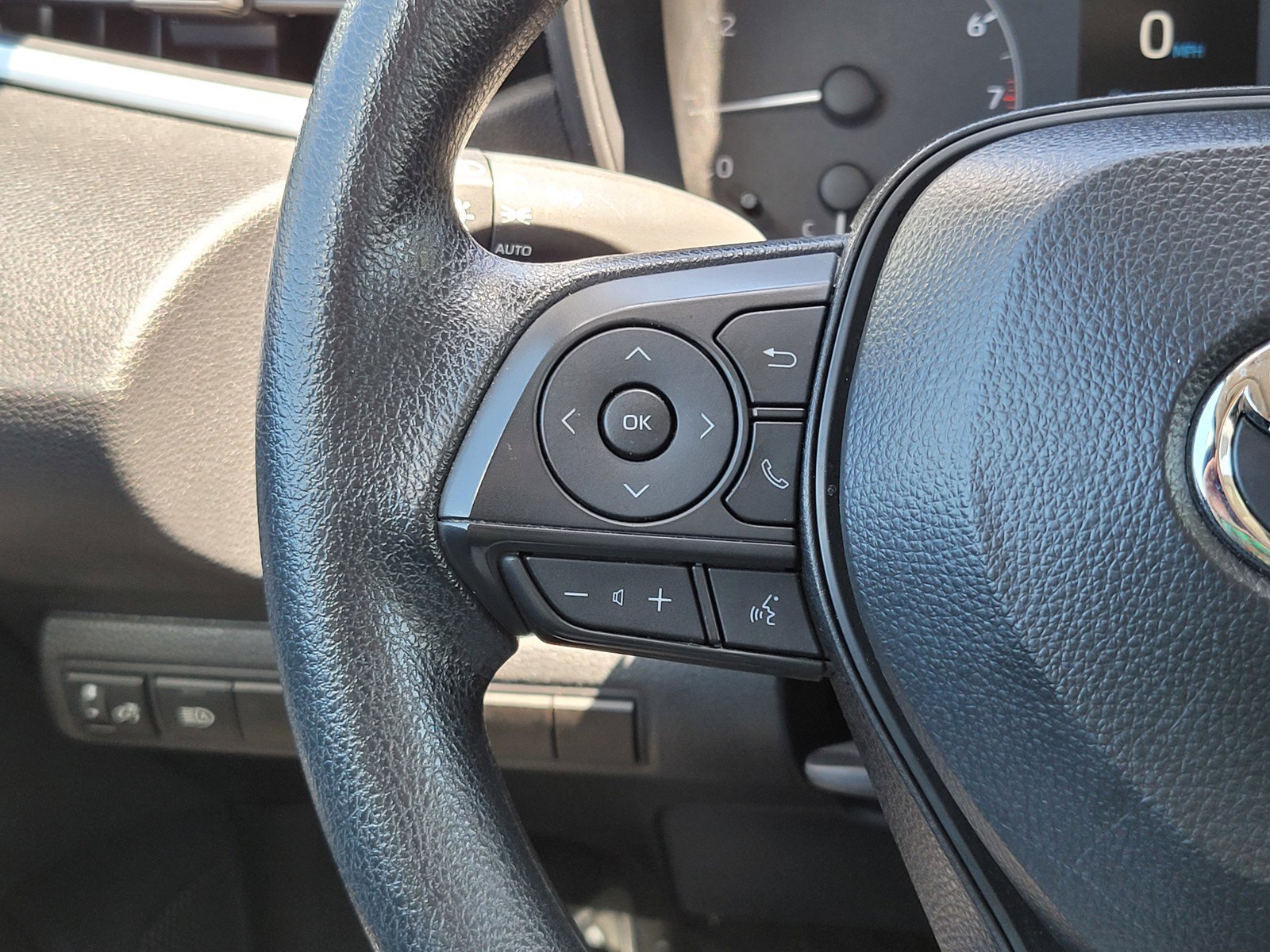 Used 2025 Black Toyota LE image 25
