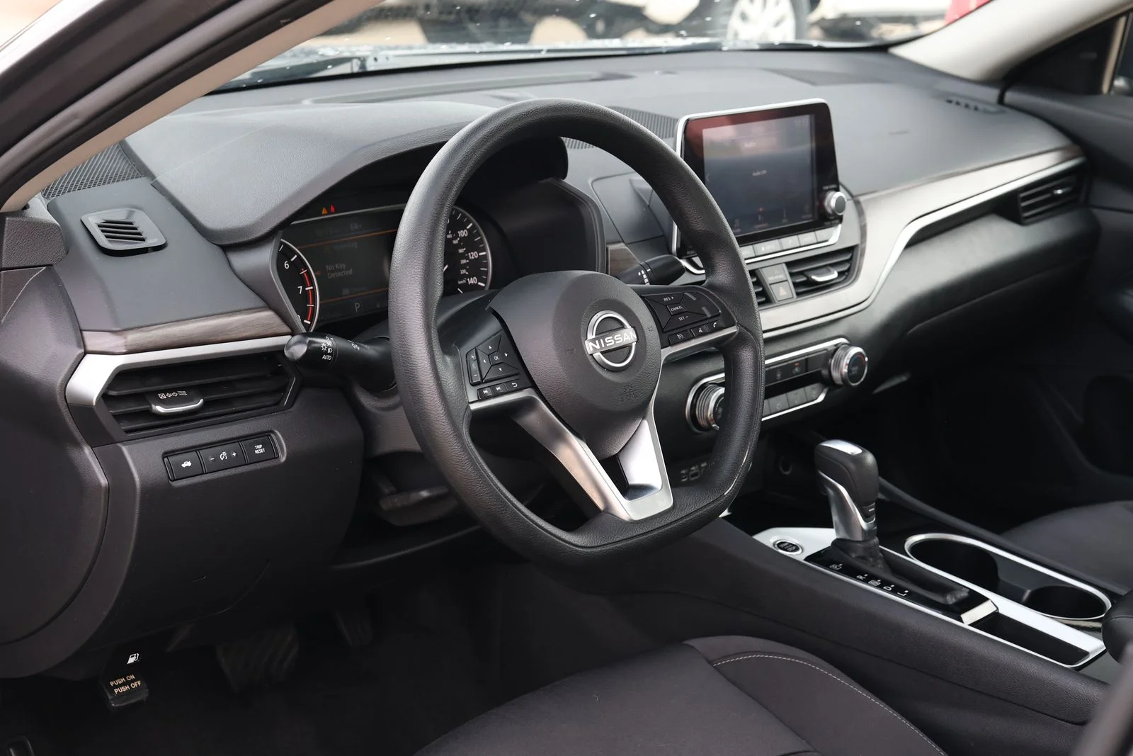 Used 2024 Gray Nissan 2.5 SV image 12