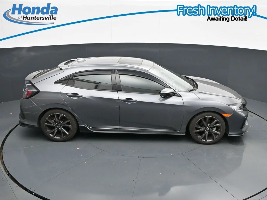 Used 2018 Modern Steel Metallic Honda Sport Touring image 22