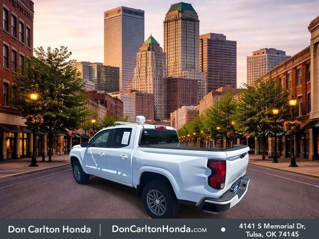 Used 2023 Summit White Chevrolet LT image 7